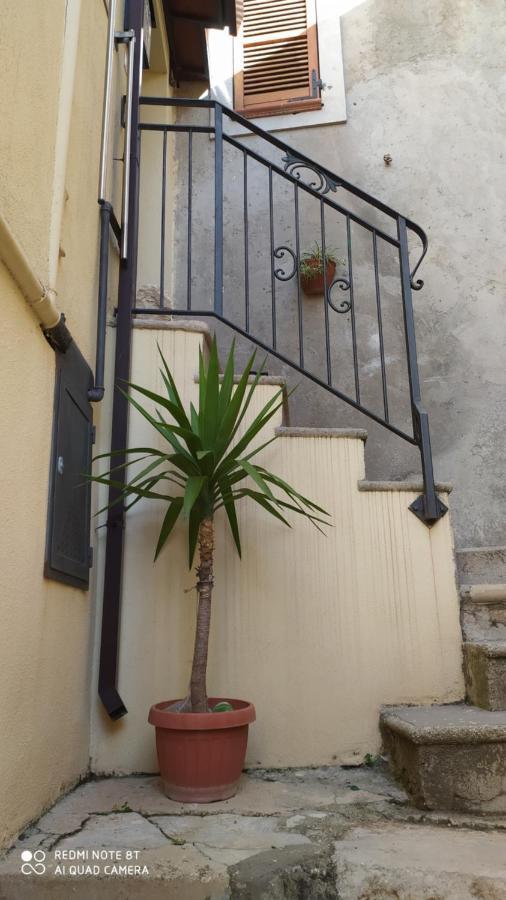 Bijuo Giselle Piediluco Exterior photo